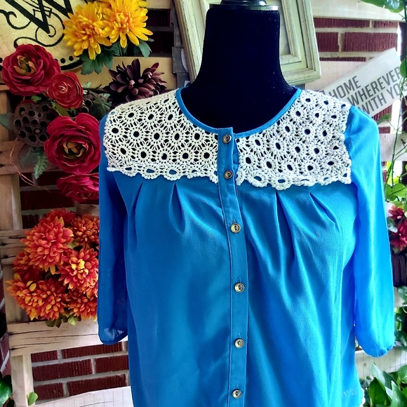 Sophia + Zeke Top - Picture 3 of 6